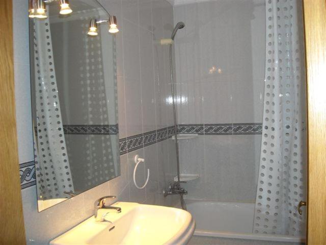 Apartamento 4a1, Con Buena Terraza Y Vistas Al Mar,wifi, Garaje Benicarló